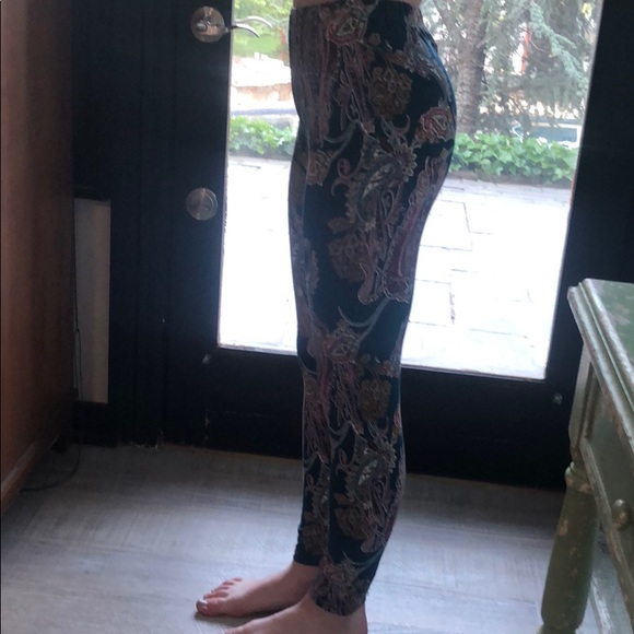 Patterned leggings - Picture 2 of 2